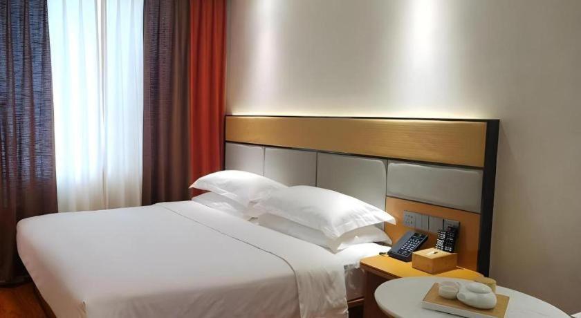 Greentree Inn Geermu Walking Street Business Hotel Kolmud Kültér fotó